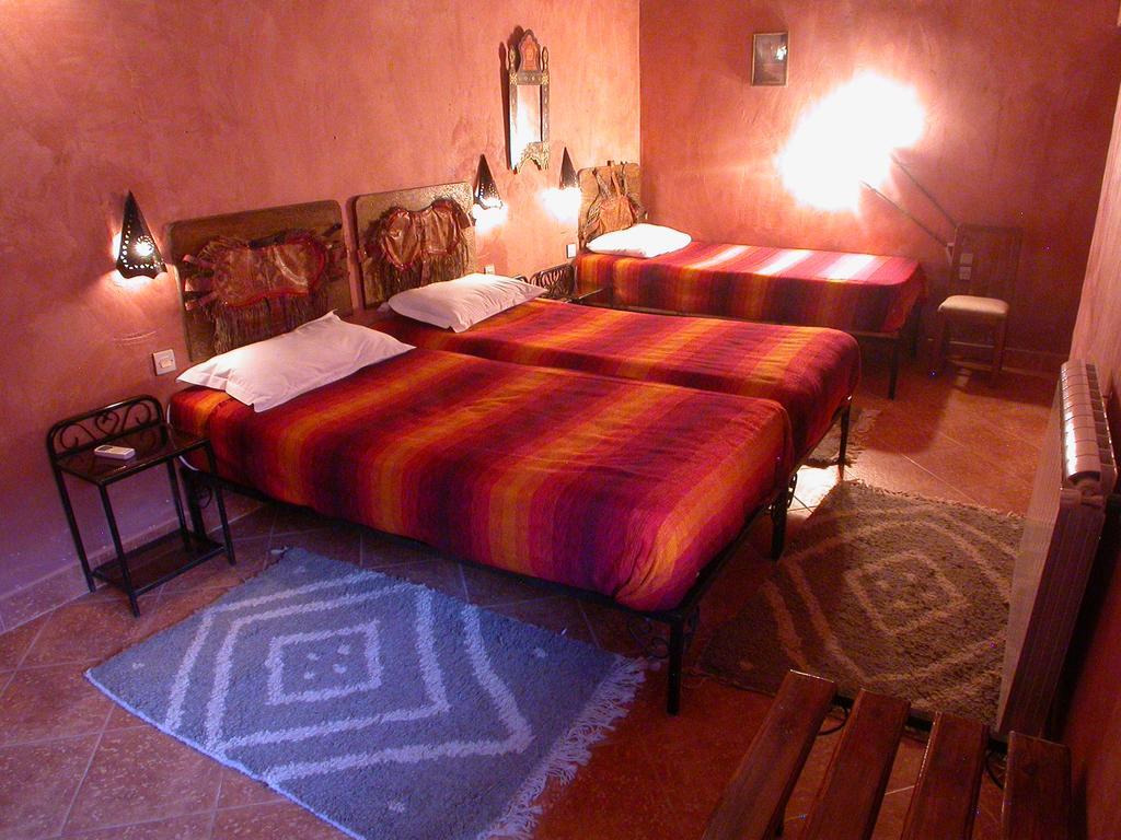 Hotel Tomboctou Tinghir Rum bild